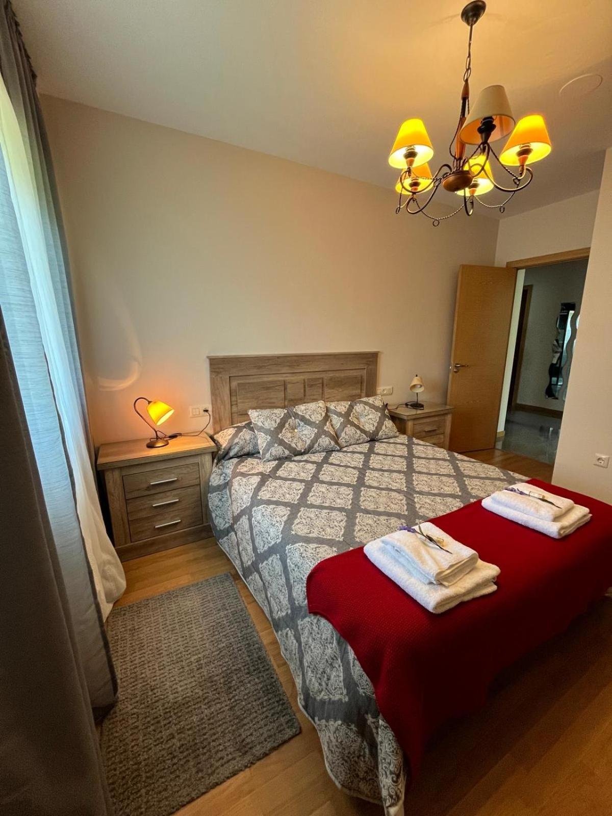Os Cabaleiros Apartment Мос Екстериор снимка