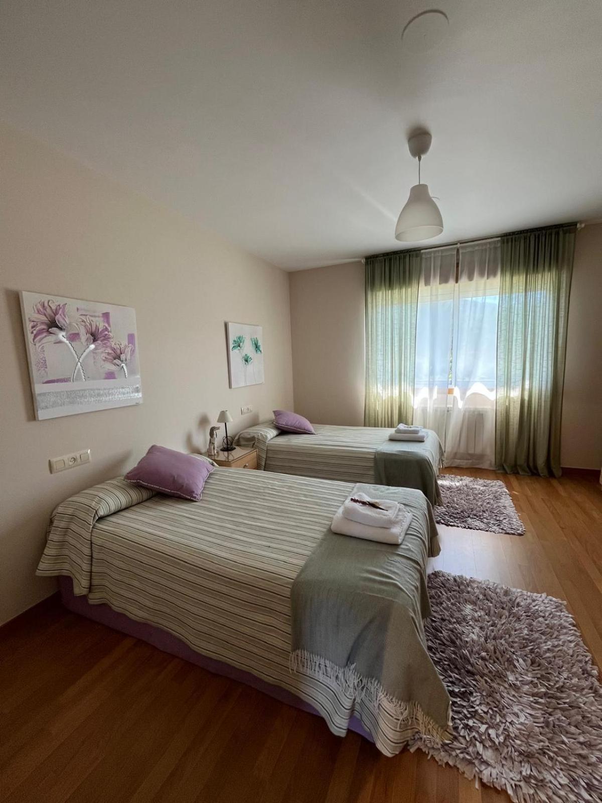 Os Cabaleiros Apartment Мос Екстериор снимка